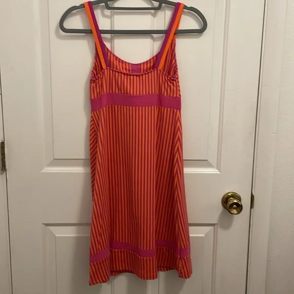 title nine Sundress - Picture 4 of 9